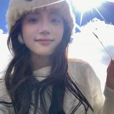毛衣女郎